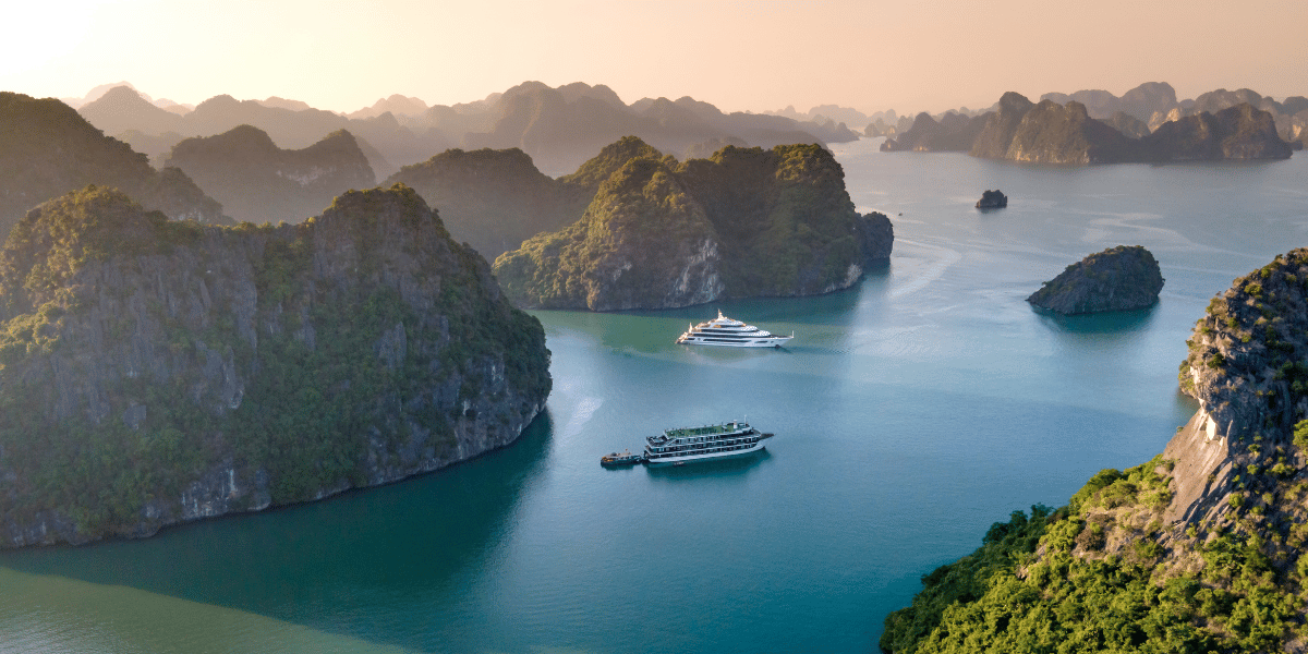 Ha Long Bay Image